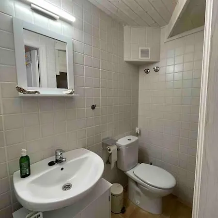 Casa En La Montaña Con Piscina De Temporada *