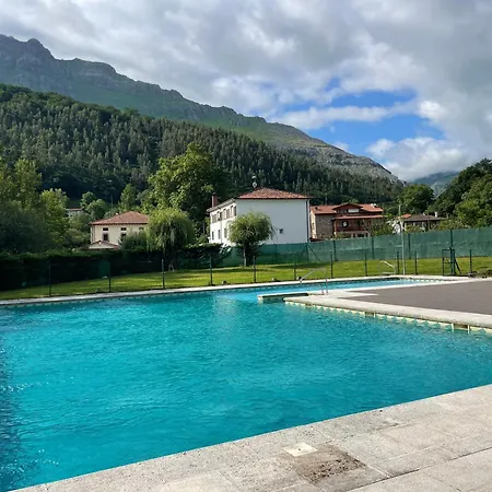 Casa En La Montana Con Piscina De Temporada 펜션 Arredondo