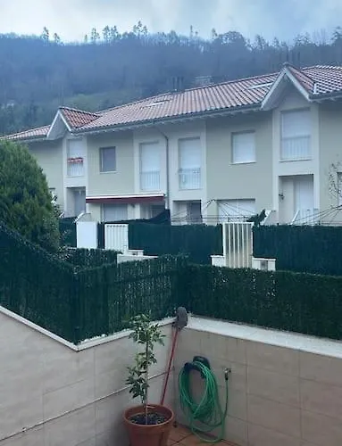 Casa En La Montana Con Piscina De Temporada * Arredondo