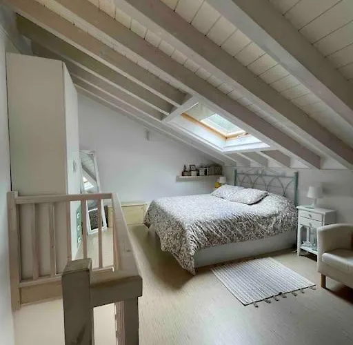 Dom wakacyjny Casa En La Montana Con Piscina De Temporada